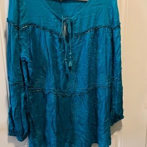 NWT Top